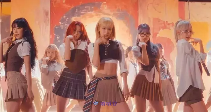 LE SSERAFIM公开后续曲《Smart》MV!展现异国风情 LE SSERAFIM公开后续曲《Smart》MV!展现异国风情