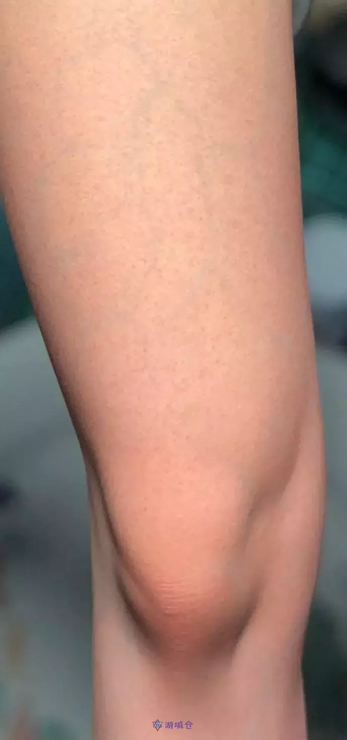 「ななてん」制作的JK大腿模型