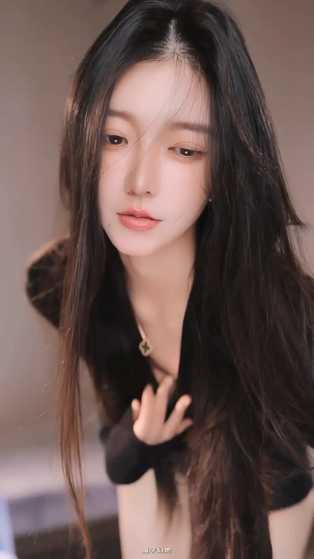 微信初湫630原虎牙直播有鱼热舞剪辑[19v/1.4G]