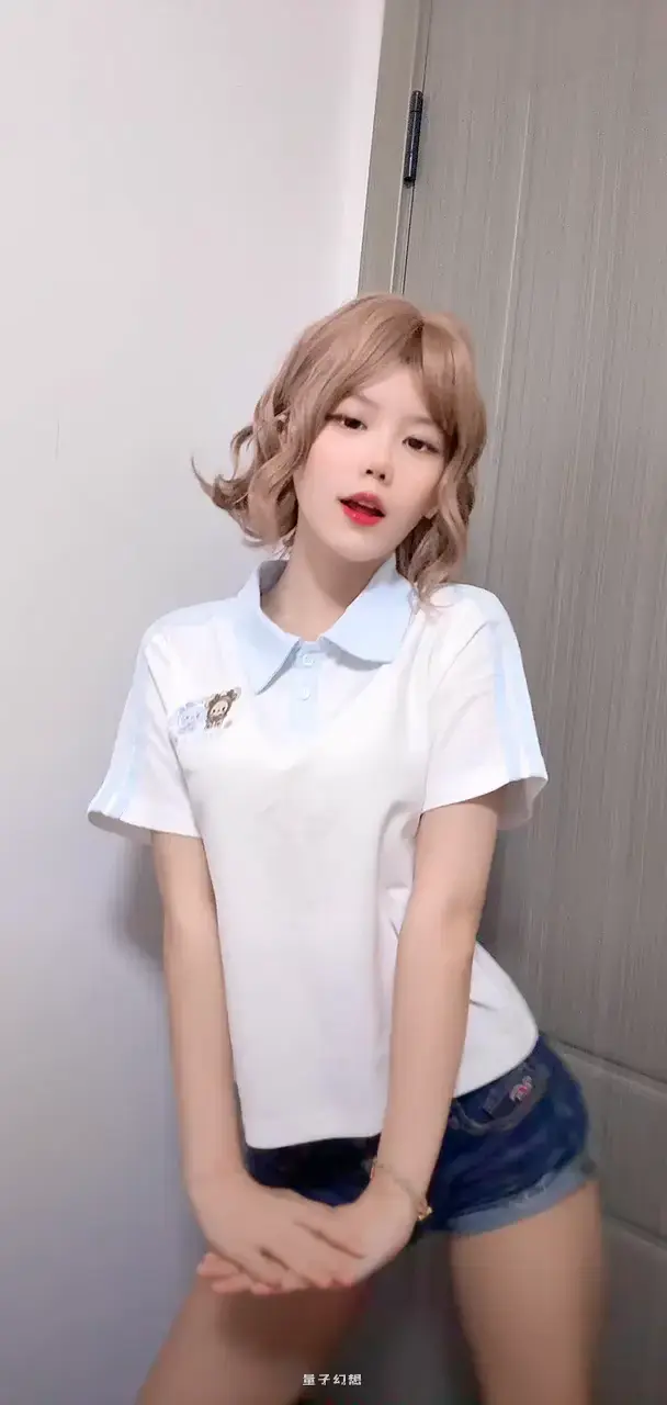 [视频] 抖音主播萱萱仙女 2025年 热舞视频合集58V/1.91G