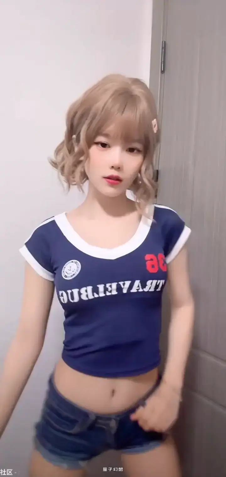 [视频] 抖音主播萱萱仙女 2025年 热舞视频合集58V/1.91G