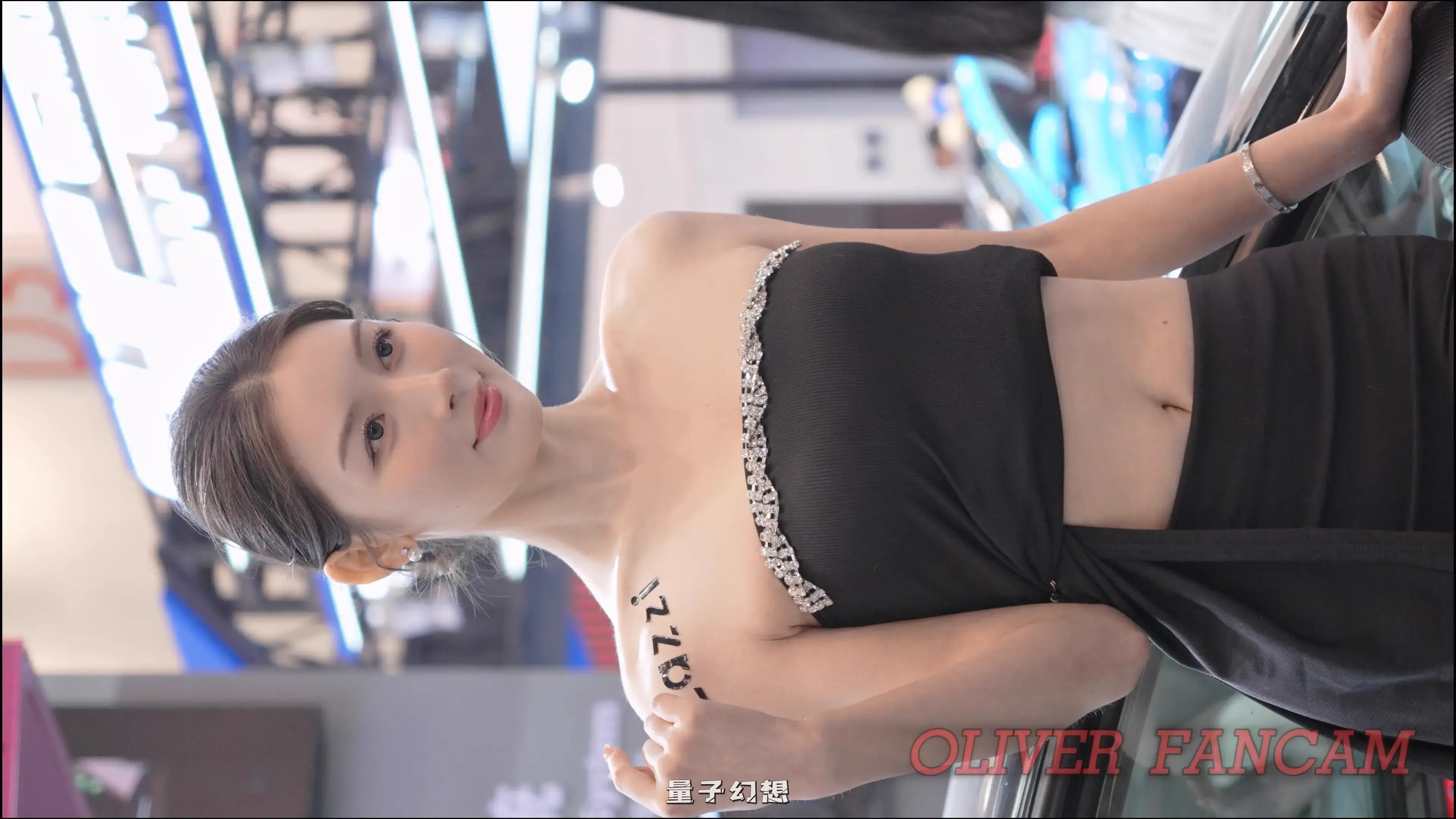 国内车模视频 车展现场4K版本[25V/4.39G]