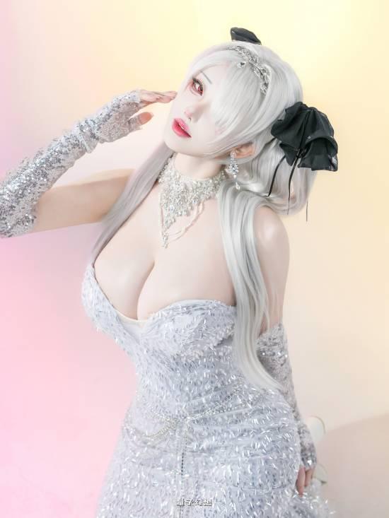 韩援Coser Yasal新图！顶级大雷香香软软 娇艳欲滴